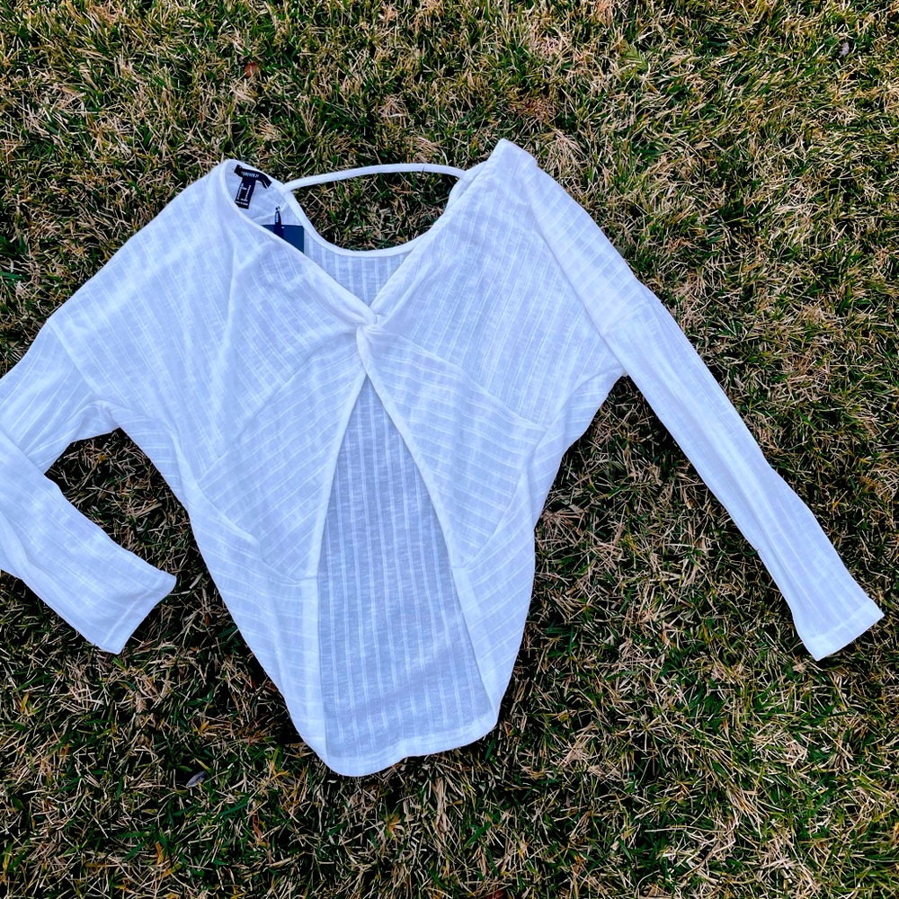 NWT sexy Long Sleeve nwt foevre 22 cute blouse